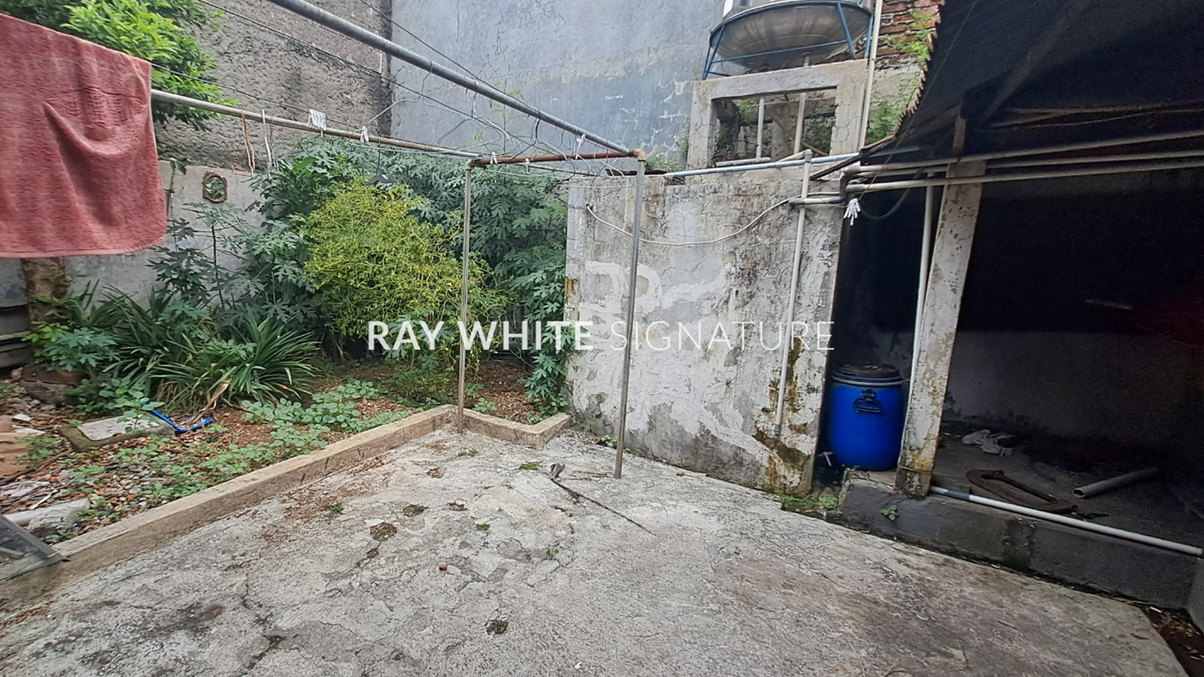 Rumah Hitung Tanah Area Cipete