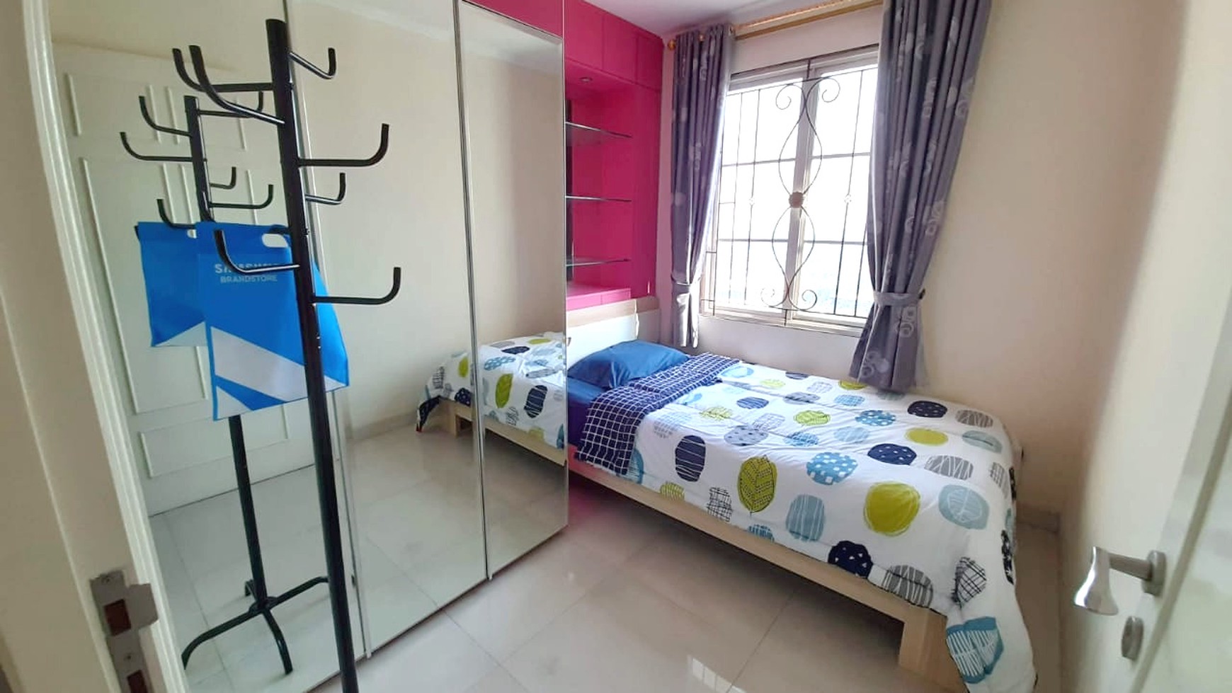 Apartemen Disewa Full Furnish, Siap Masuk, French Walk, Luas 88m2