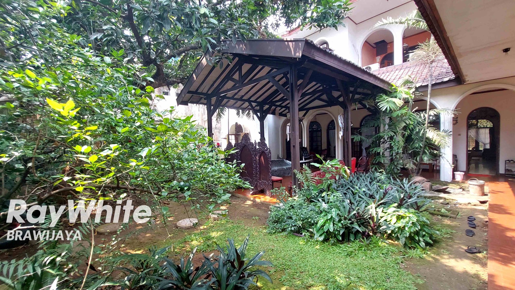 Rumah di Komp Adhyaksa Lebak Bulus, Jakarta Selatan, Dekat MRT