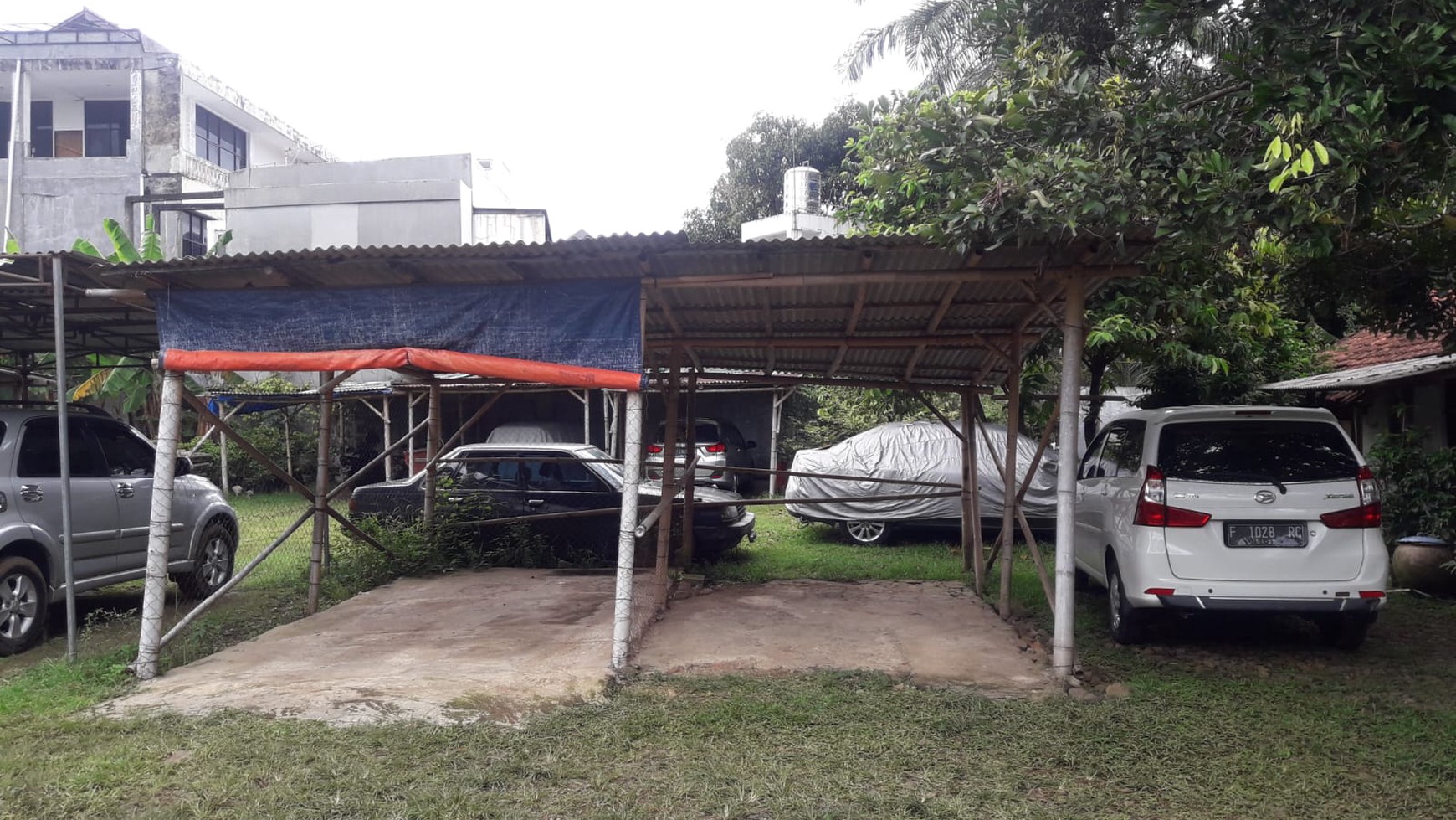 Rumah Hitung Tanah Area Cipete