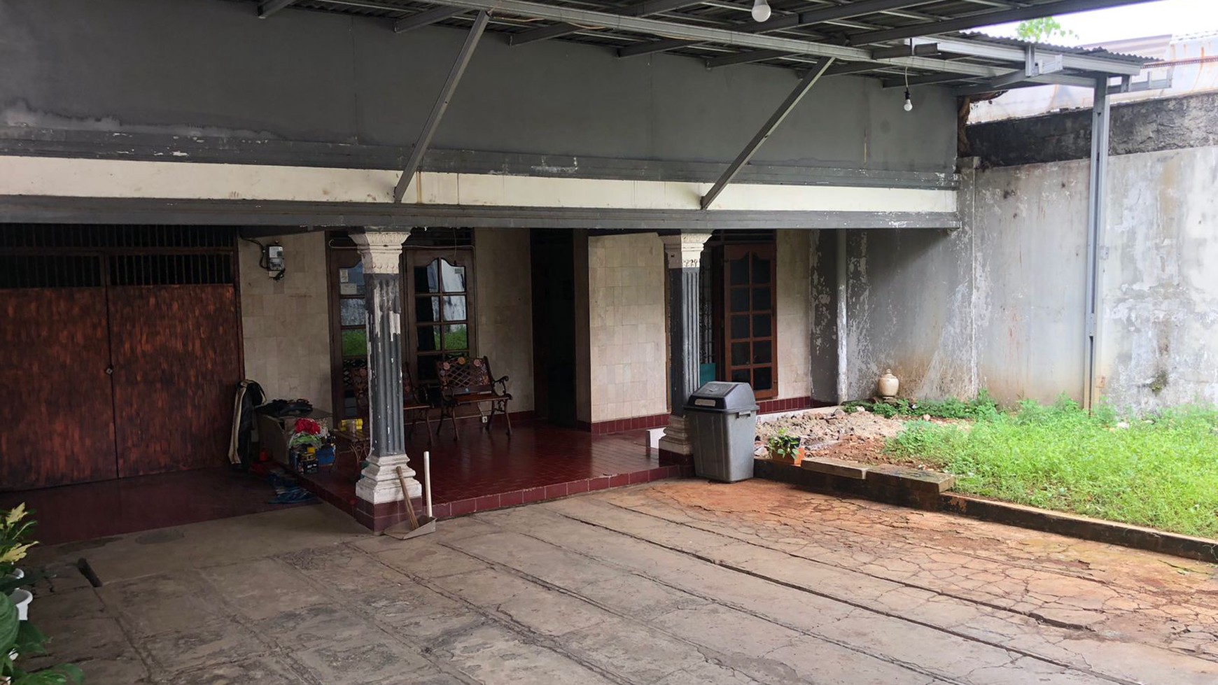 Rumah Hitung Tanah Area Cipete