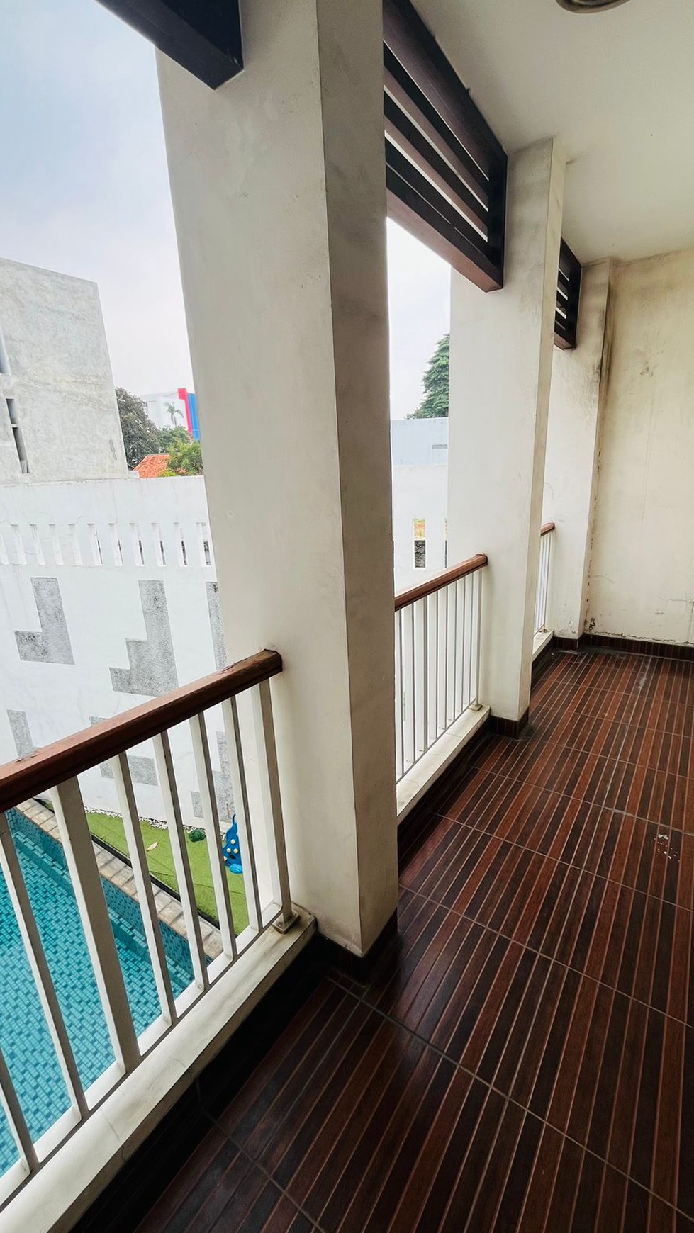 Rumah Cluster Sangat Bagus Mewah 2 Lantai Dengan Kolam Renang Di Bintaro Jaya