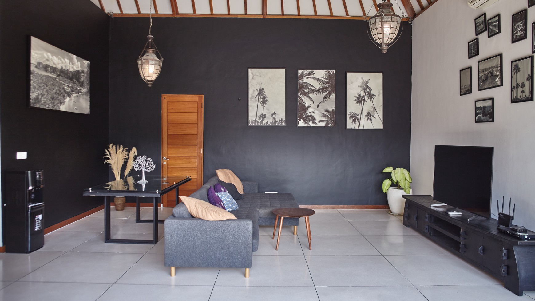 For Sale Leasehold - Modern villa complex Boutique Hotel 1 minute to the Berawa beach Bali