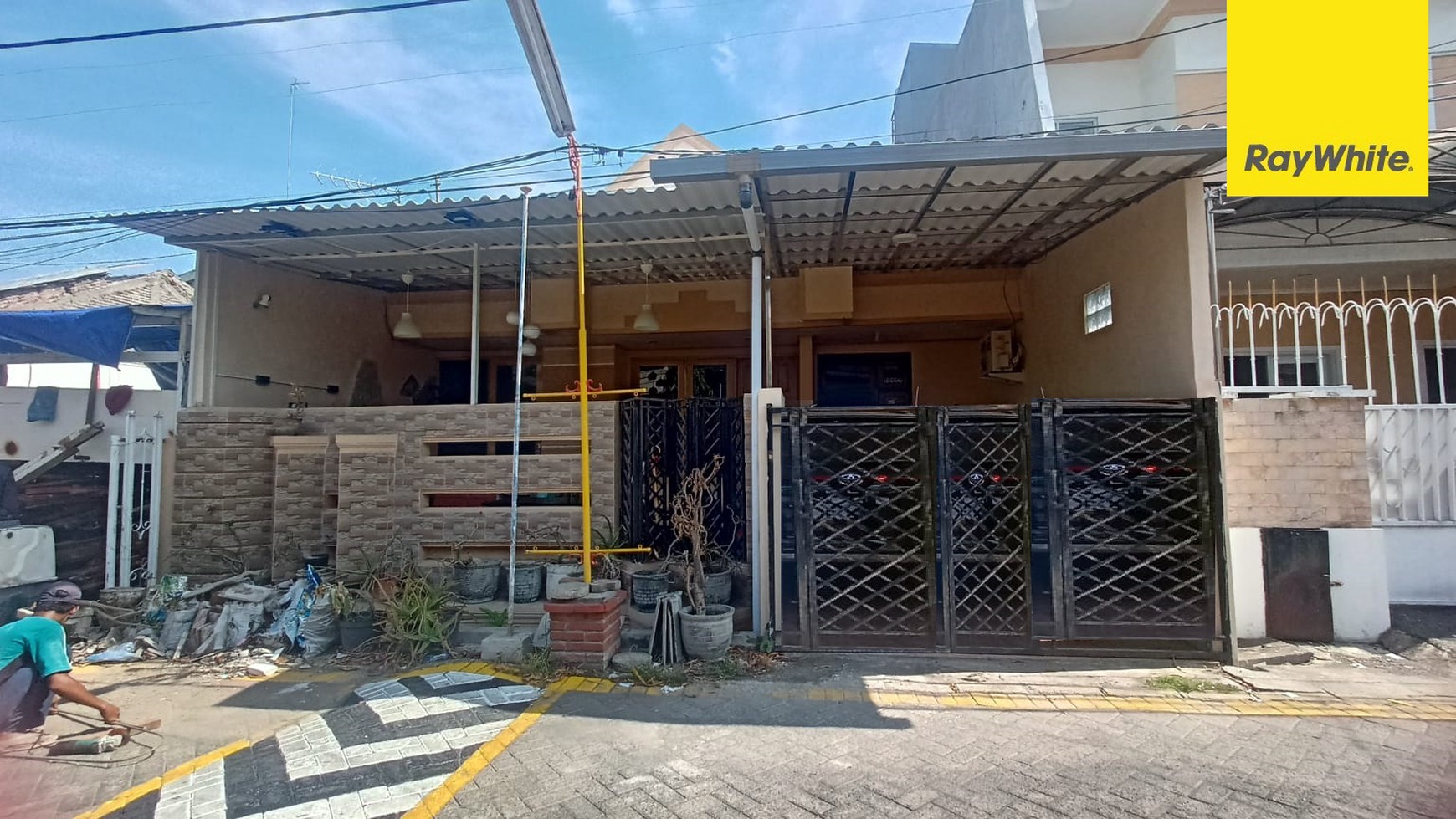 Dijual Rumah SHM di Mulyosari Tengah Surabaya