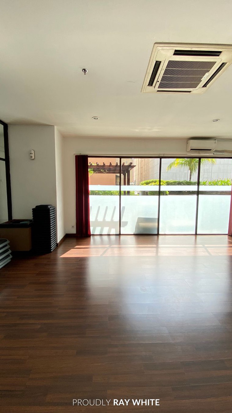 Disewakan Apartemen Unit Tamansari Semanggi 1 Bedroom, Dekat Area Perkantoran dan Pusat Kota - Setiabudi.