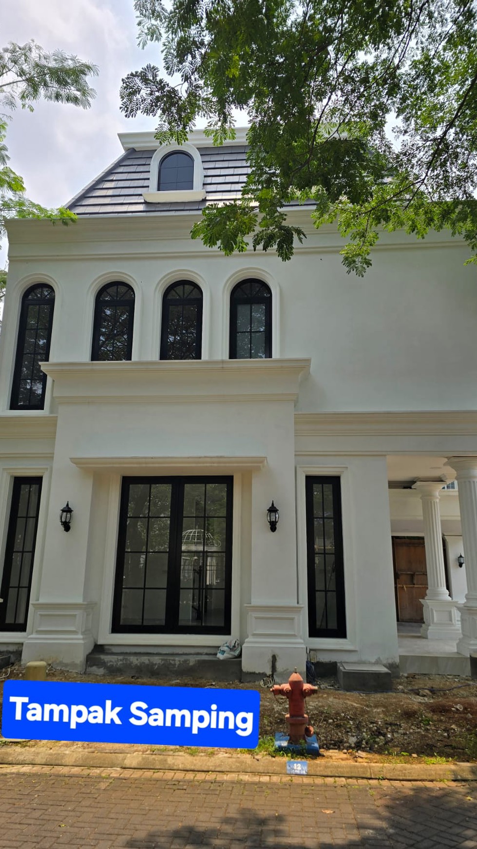 Rumah bangunan Mnadiri di Vanya Park