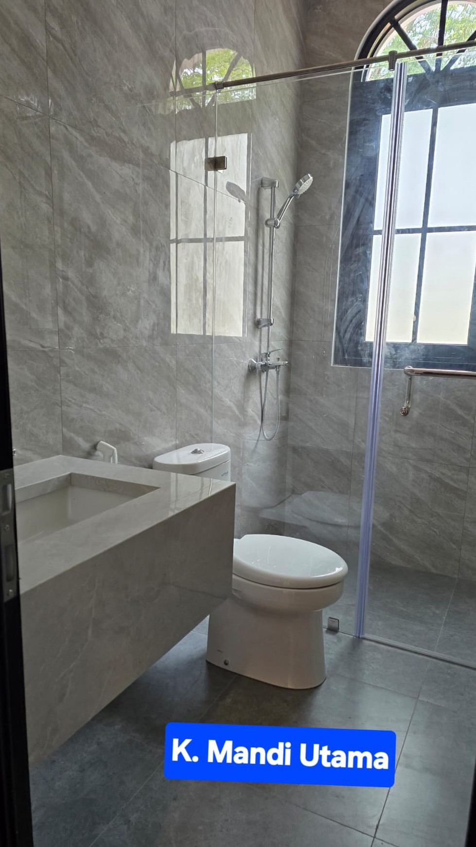 Rumah bangunan Mnadiri di Vanya Park