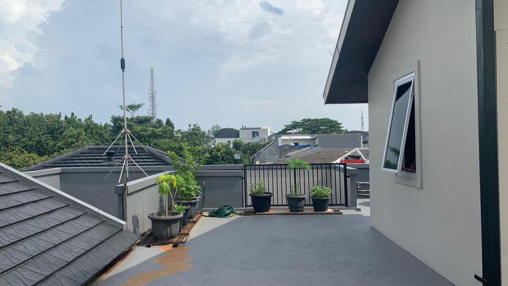  Dijual Rumah Mewah di Menteng  Bintaro