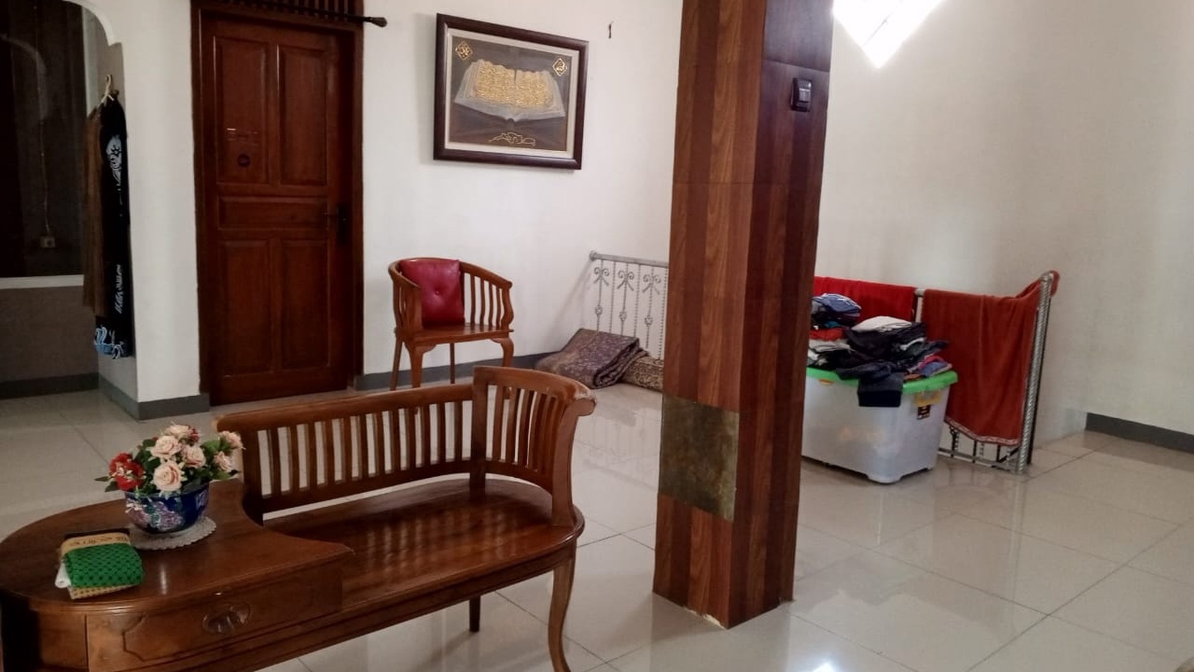 Rumah 2 Lantai di Komplek Santosa Asih dekat Grand Sharon Soekarno Hatta