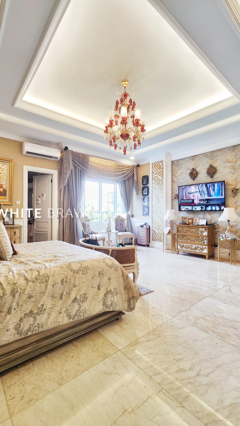 Rumah Hitung Tanah Area Cipete