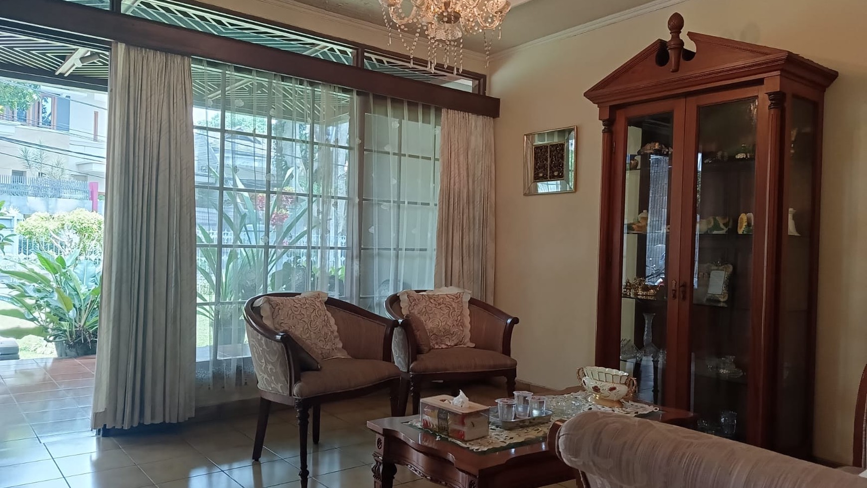 Rumah Hitung Tanah Area Cipete