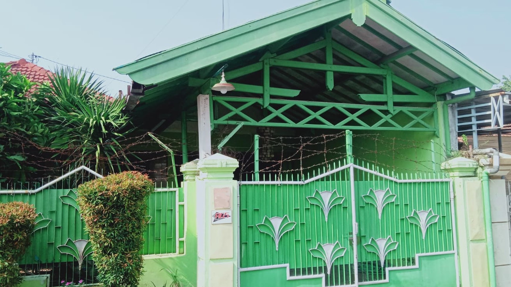 Rumah Keluarga Istimewa di Permukiman Kota Jombang