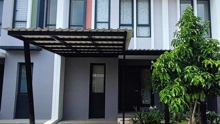 Termurah. Rumah modern cluster Baroni, Gading Serpong. 