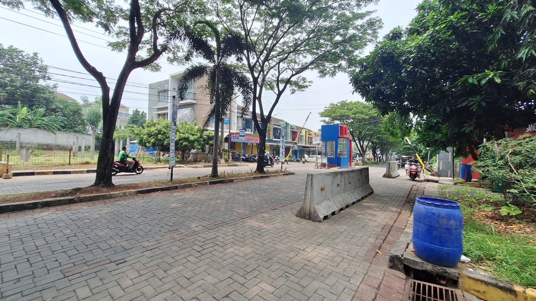 Tangerang grand duta raya luas 300 rumah siap huni jalan utama