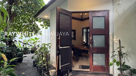 Rumah Siap Huni Dalam Kompleks Area Kebayoran Baru