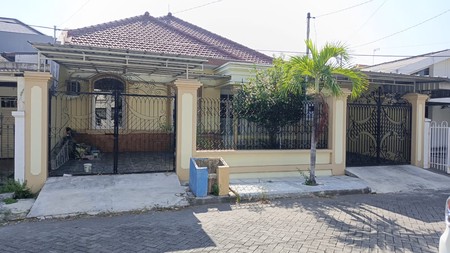 Rumah Terawat Klasik jl. Klampis Indah (Wisma Mukti) Dijual Cepat