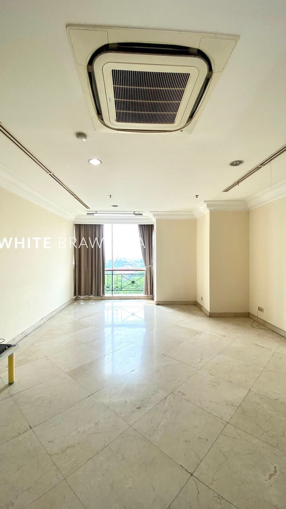 Apartemen Simprug Teras 3BR 