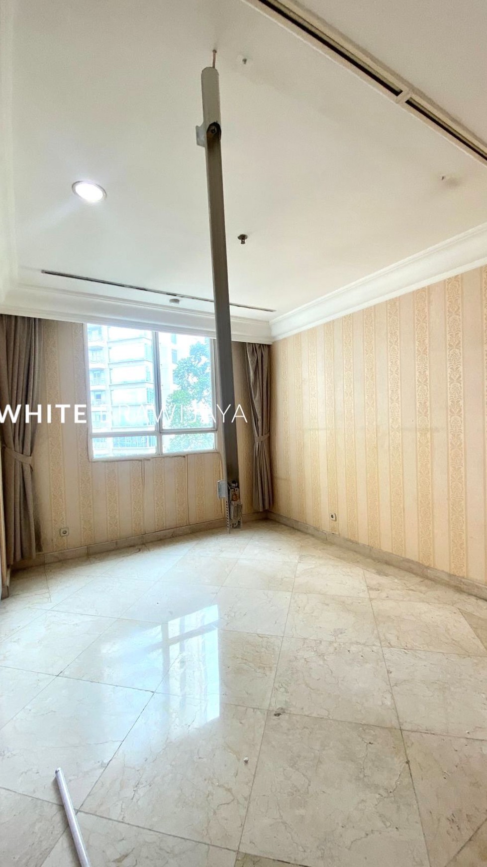 Apartemen Simprug Teras 3BR 