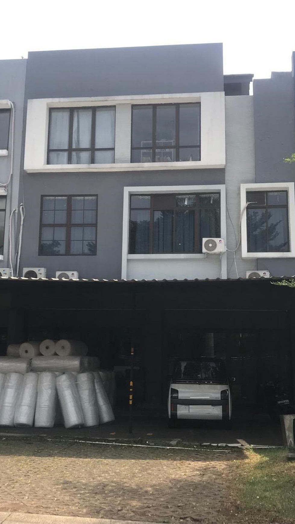 Rumah bagus, dalam cluster di BSD