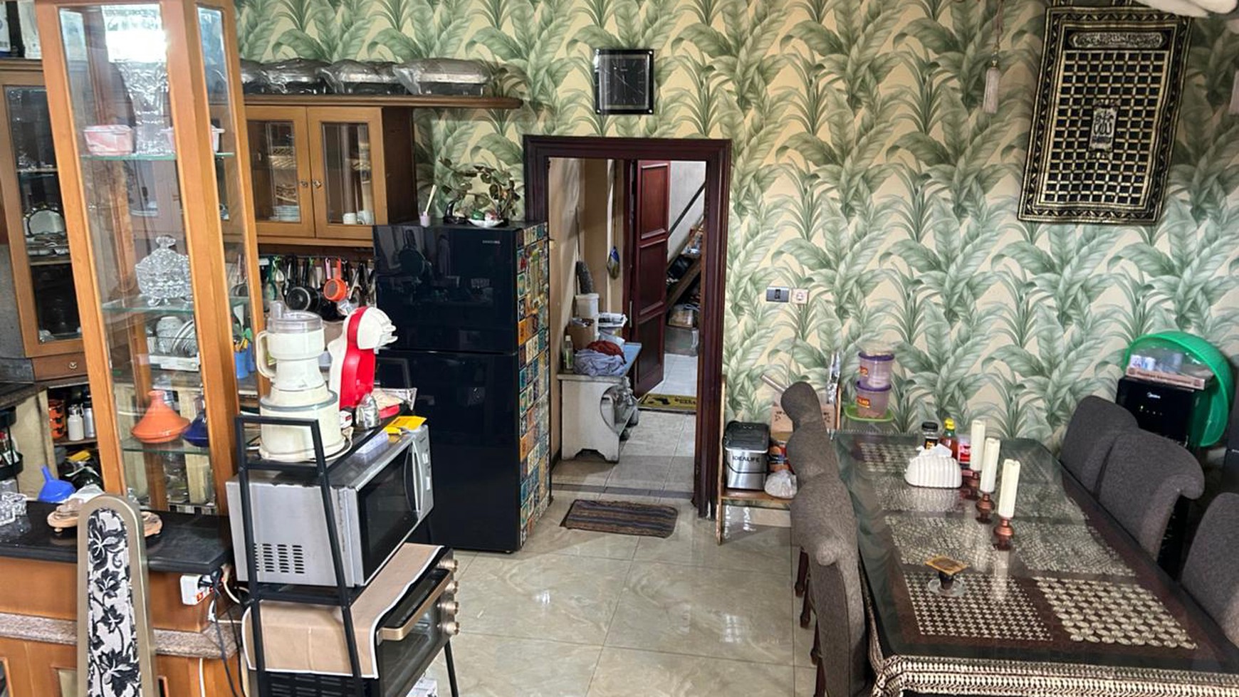 JUAL RUMAH 2 LANTAI  Jln Torawitan Perak Surabaya