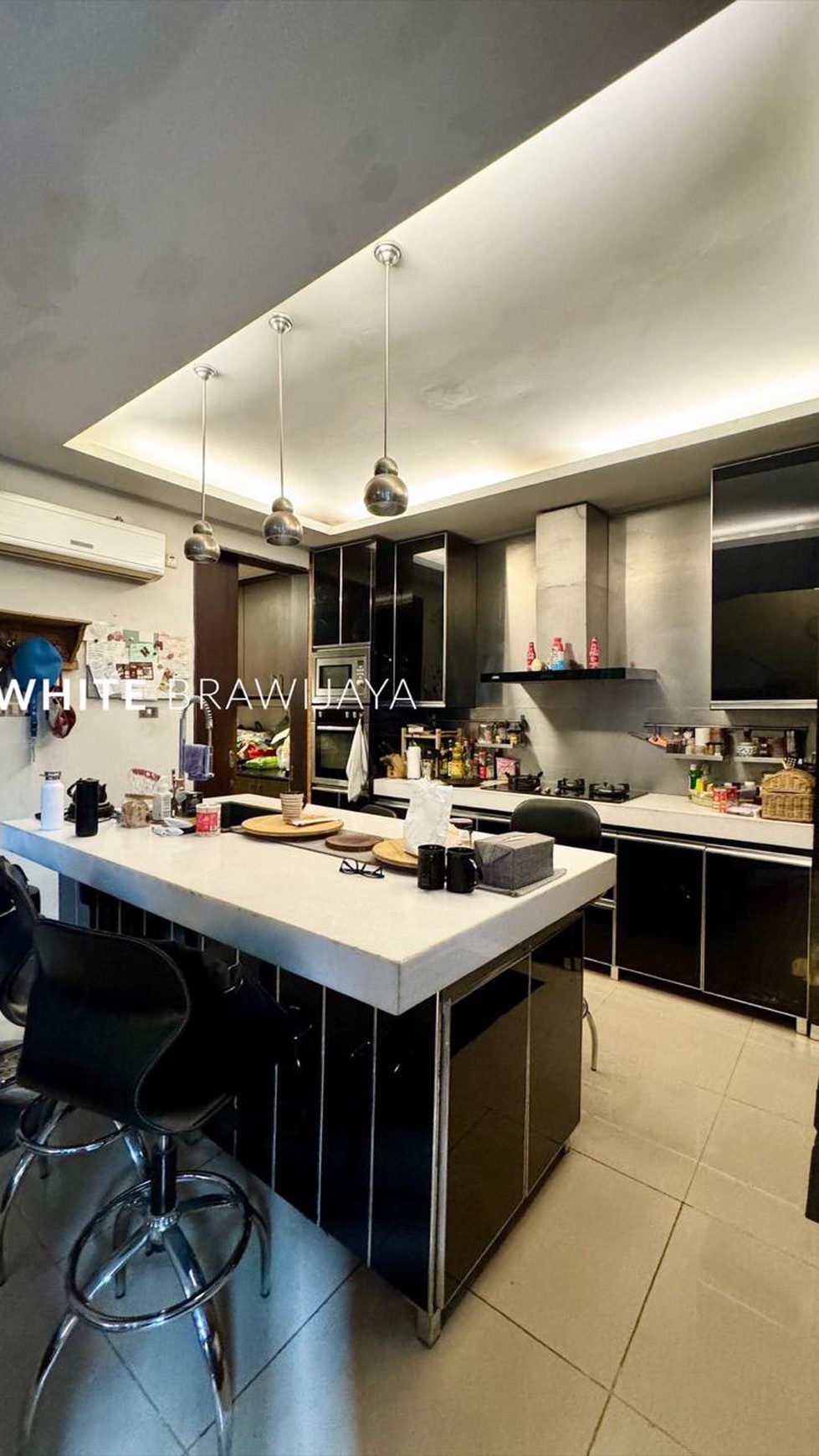 Rumah Hitung Tanah Area Cipete