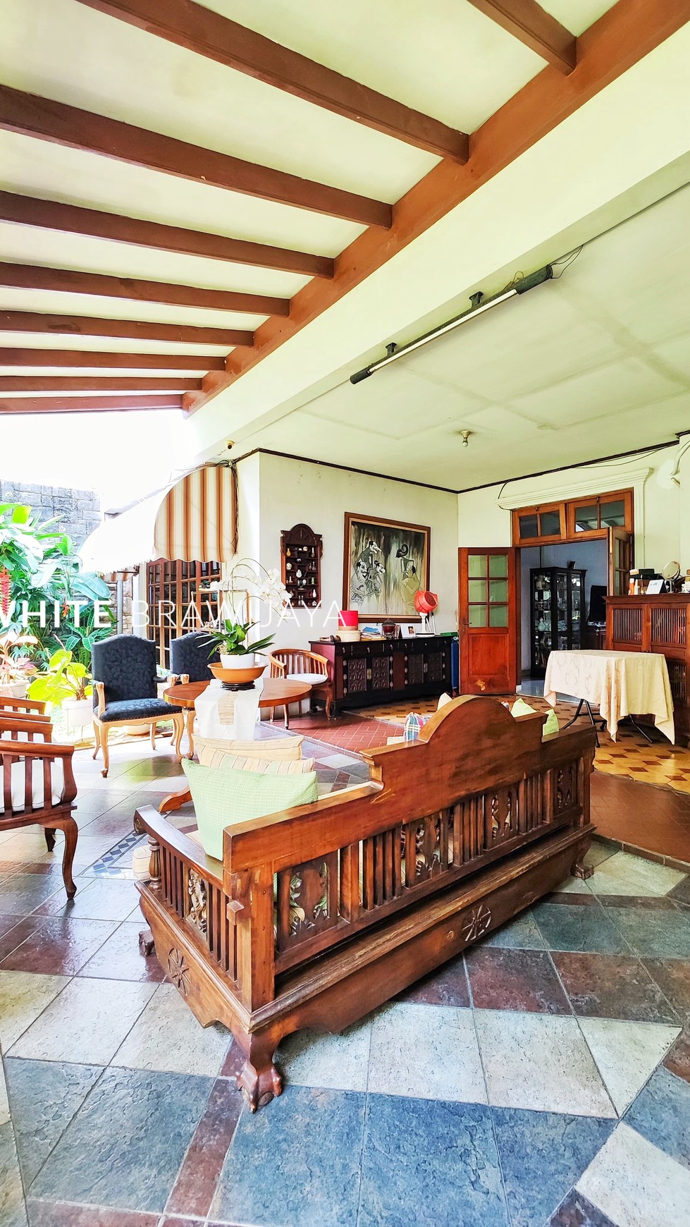 Rumah Hitung Tanah Area Cipete