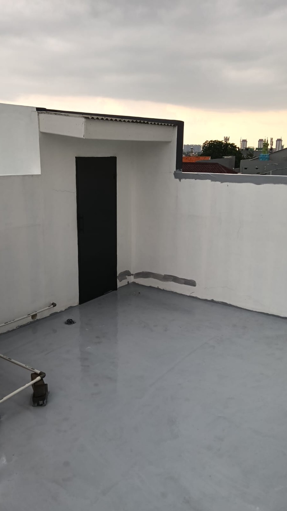 Rumah Hitung Tanah Area Cipete