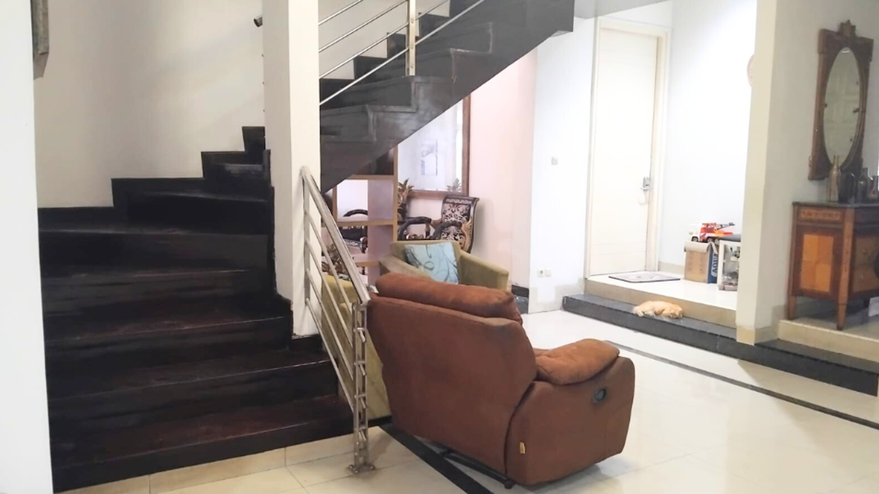 Rumah Hitung Tanah Area Cipete