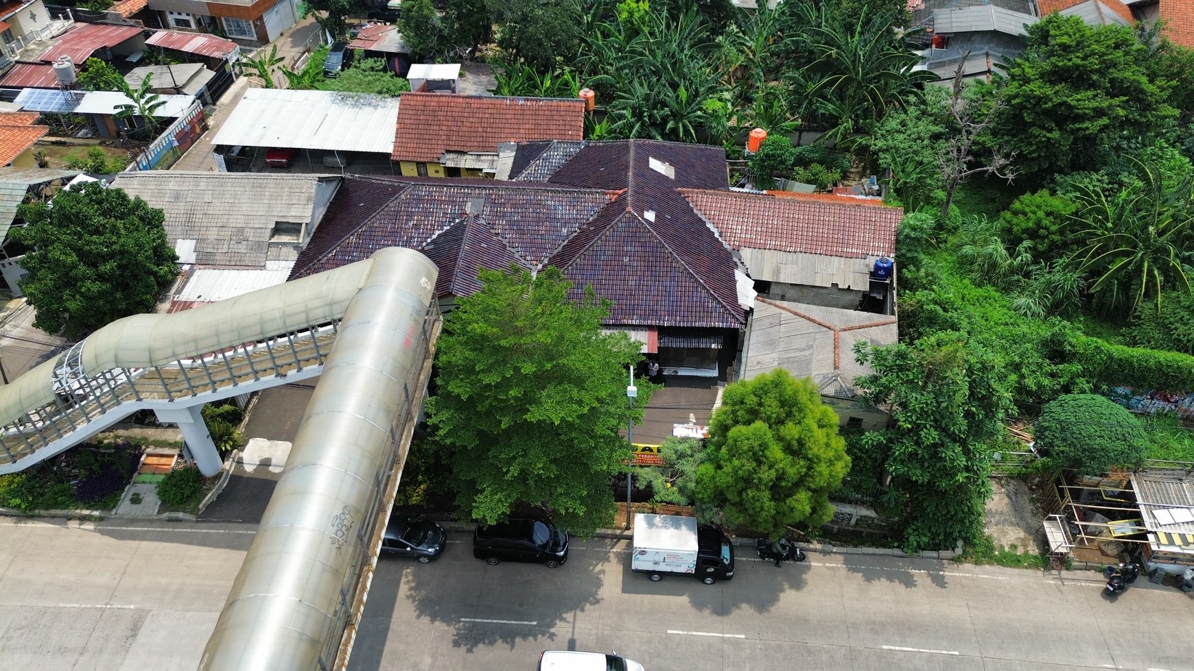 Rumah Hitung Tanah Area Cipete