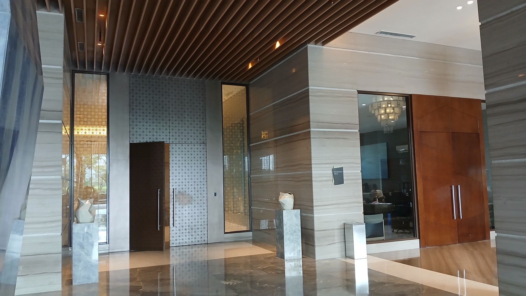 Apartemen 2BR Lingkungan Bagus & Mewah, Murah