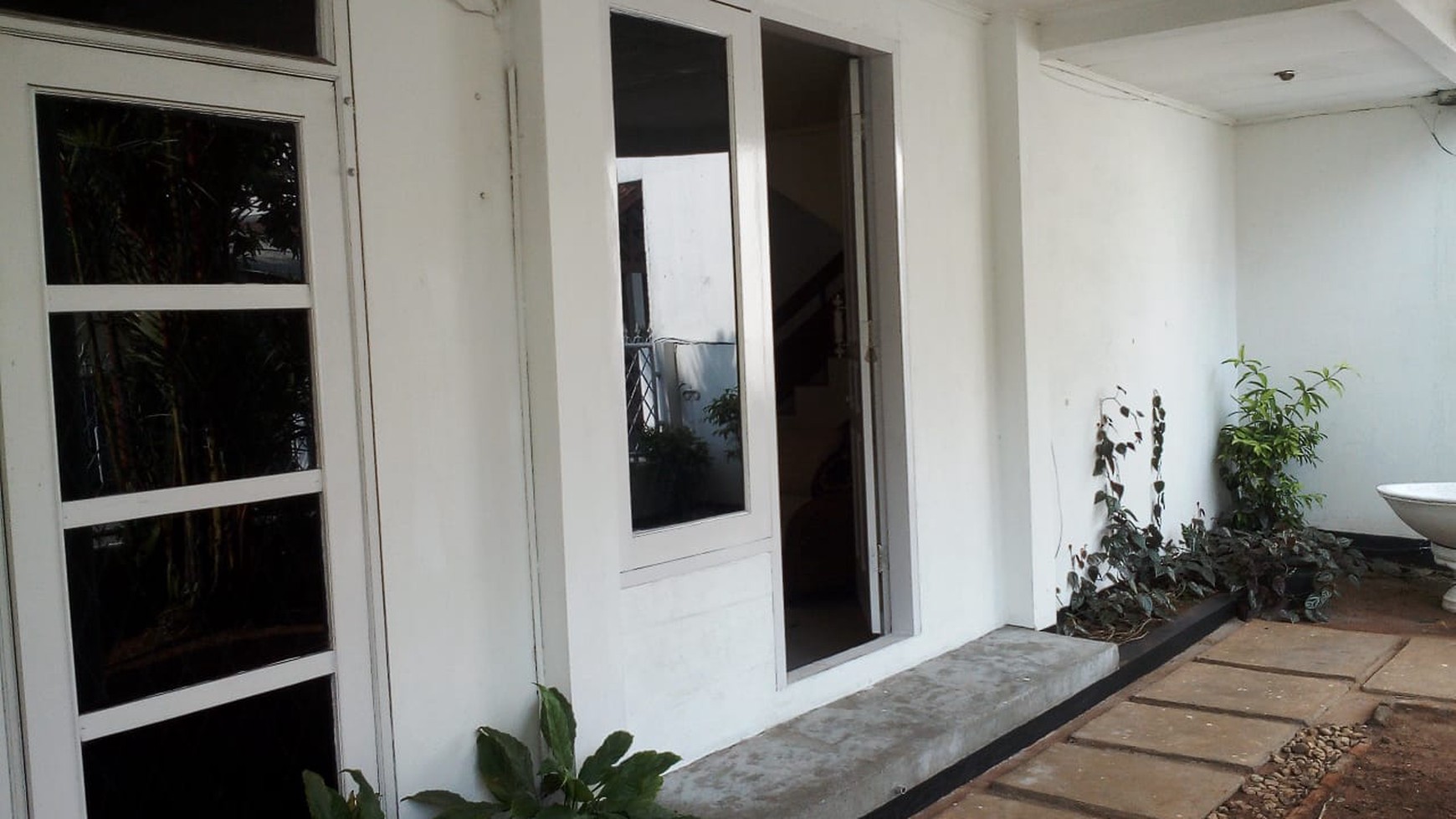 Dijual Cepat Rumah 2 Lantai Hitung Tanah, Akses Masuk Bisa 3 Mobil Di Komplek Pertamina Patra Ii Cempaka Putih, Harga Nego