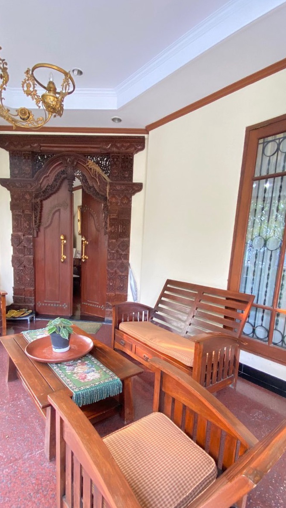 Dijual Rumah Tebet, Lokasi Strategis, Jalan 2 Mobil