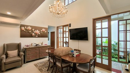 Rumah Bagus,dalam ruangan rapih,lingkungan ok di Bintaro Jaya 9.