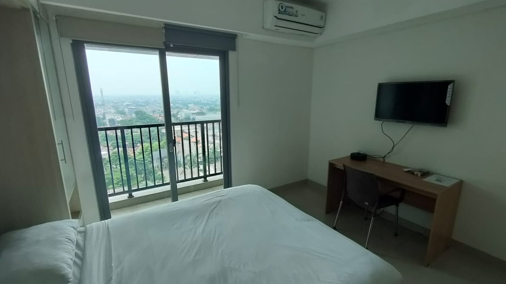 Apartemen Embarcadero  di Bintaro Tangerang Selatan.