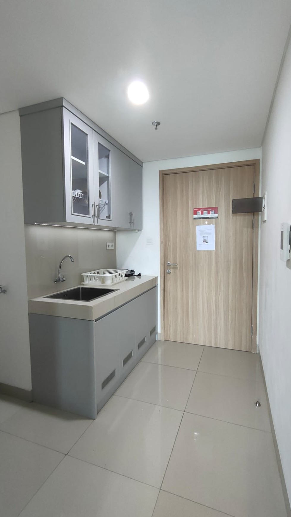 Apartemen Embarcadero  di Bintaro Tangerang Selatan.