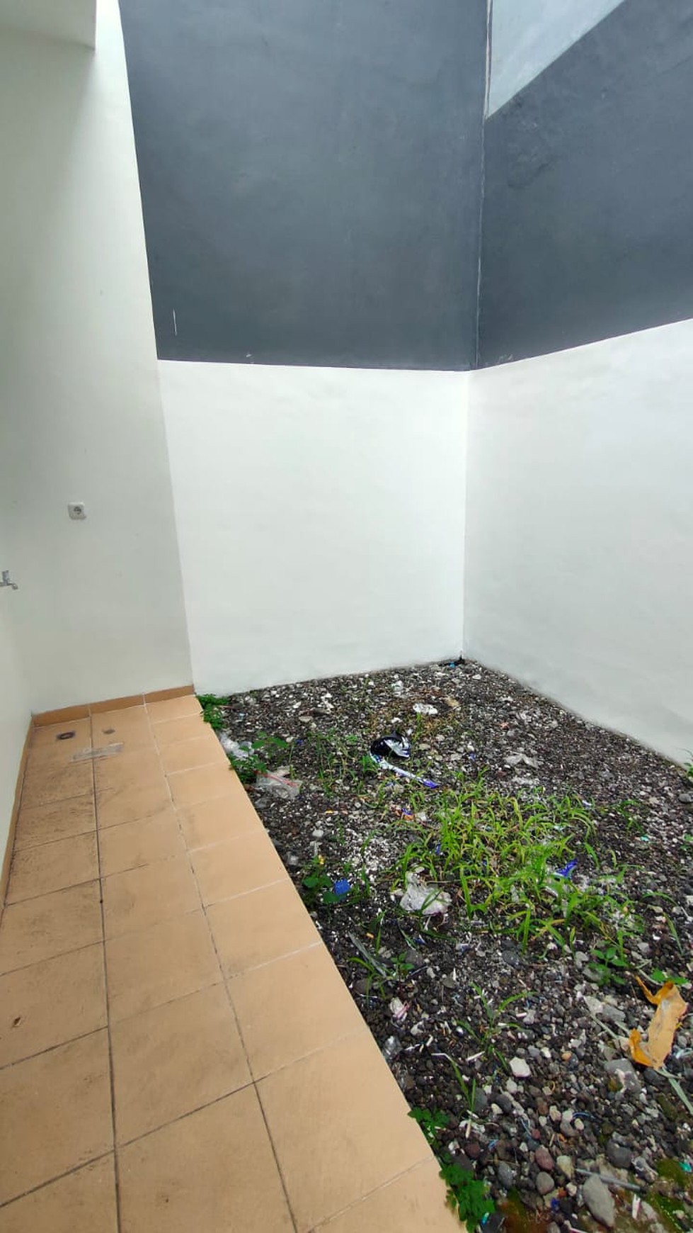 DIJUAL RUMAH MINIMALIST SIMPANG DARMO PERMAI SELATAN