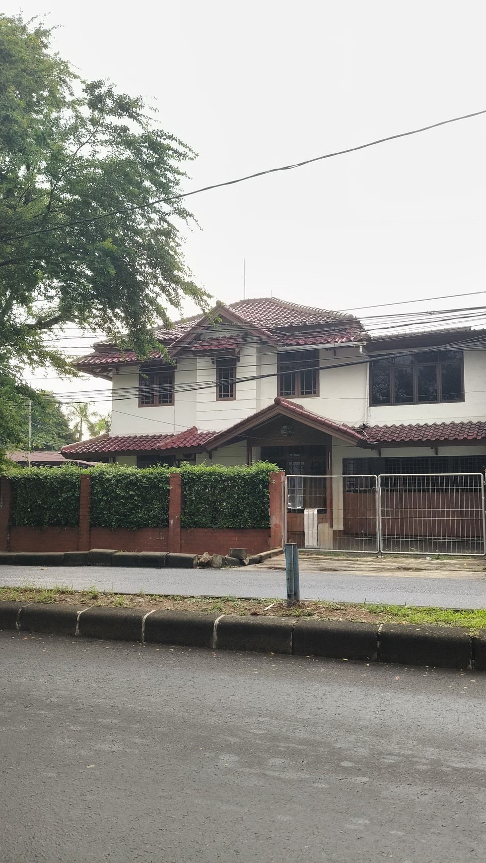 Rumah Bagus Di Villa Melati Mas Raya BSD Tangerang Selatan