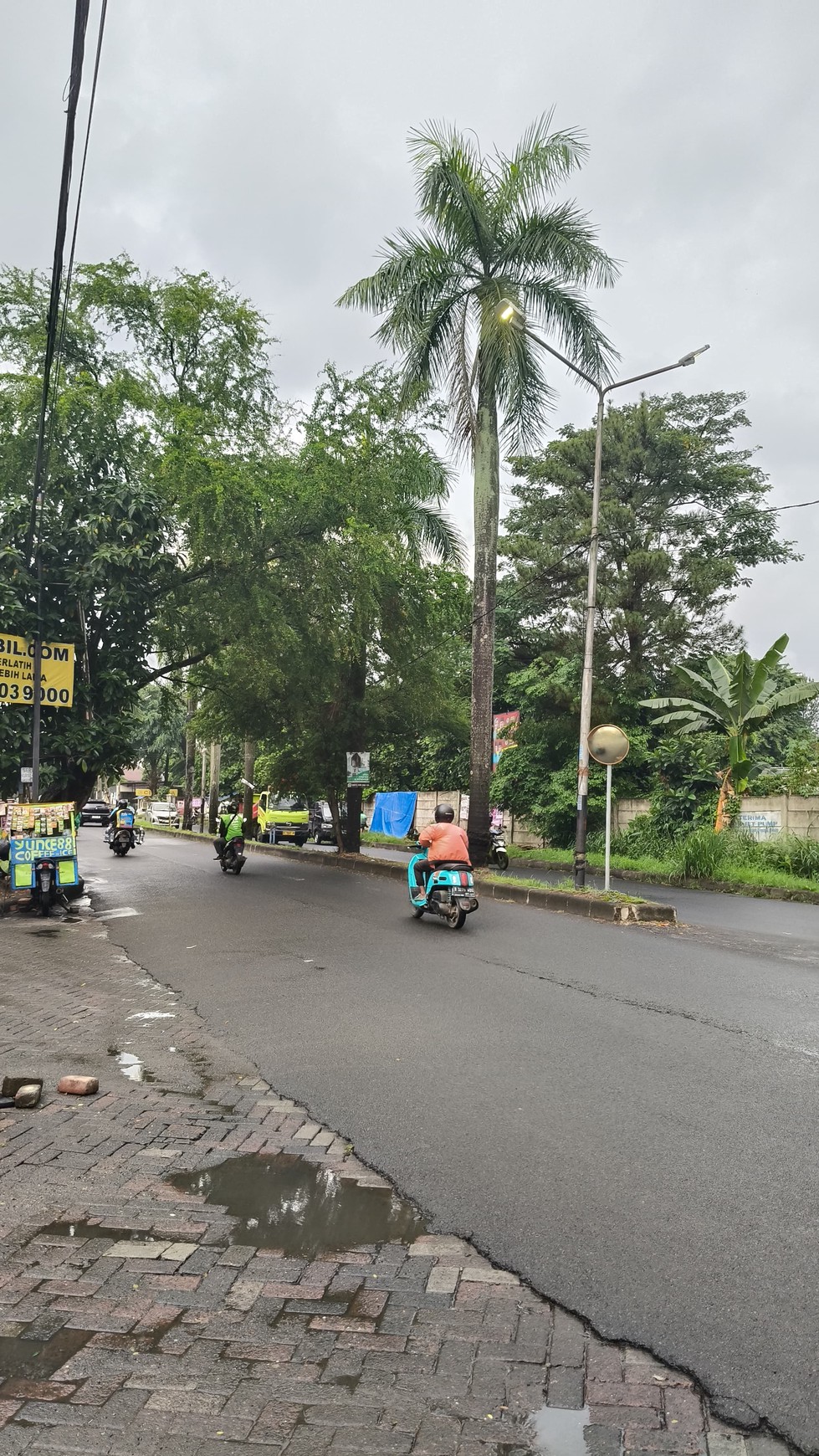 Rumah Bagus Di Villa Melati Mas Raya BSD Tangerang Selatan