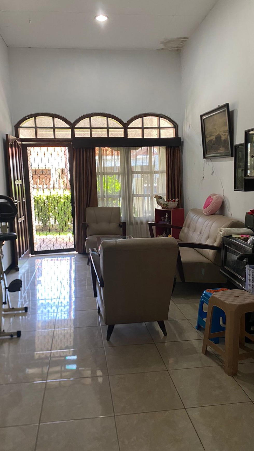 DIJUAL RUMAH 2 LANTAI UNFURNISHED, DARMO PERMAI SELATAN