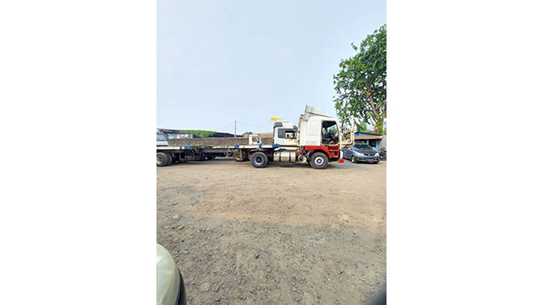 Rumah Hitung Tanah Area Cipete