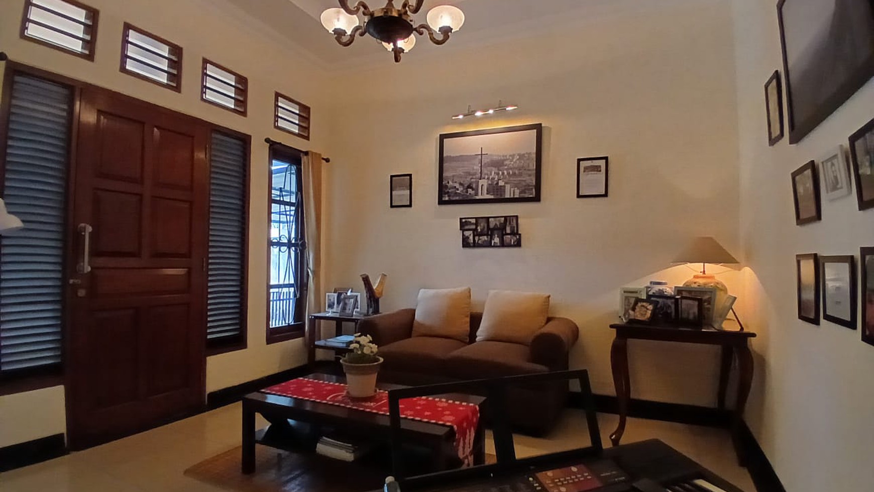 Rumah Hitung Tanah Area Cipete