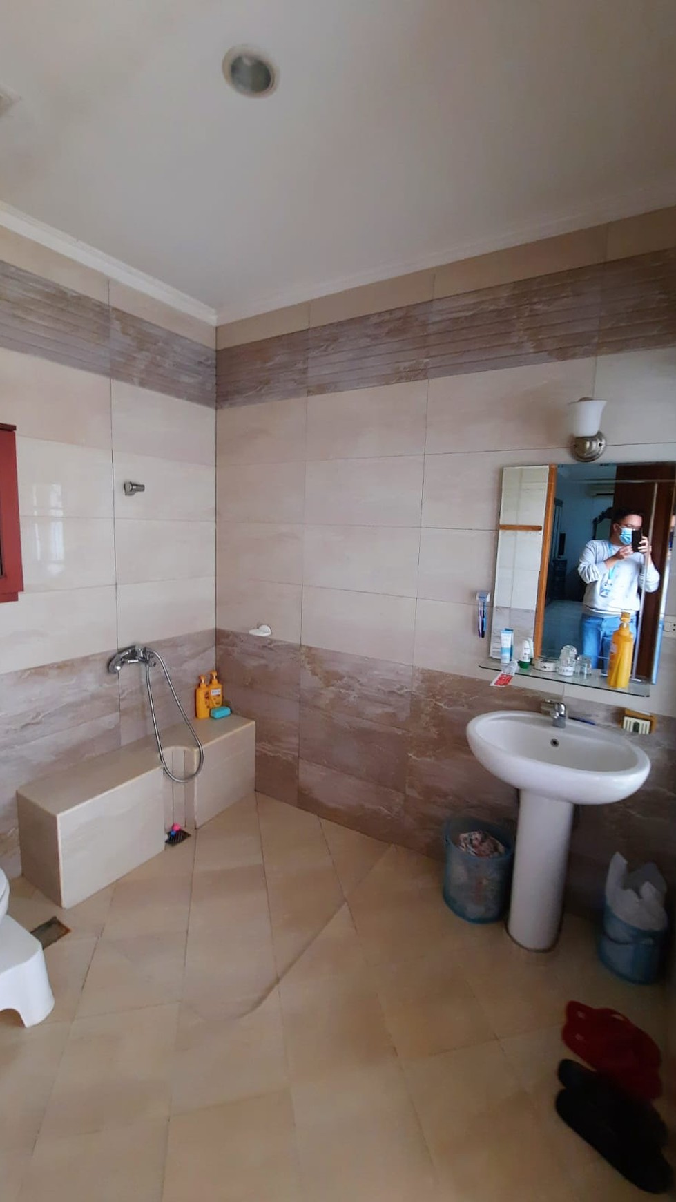 Rumah Hitung Tanah Area Cipete