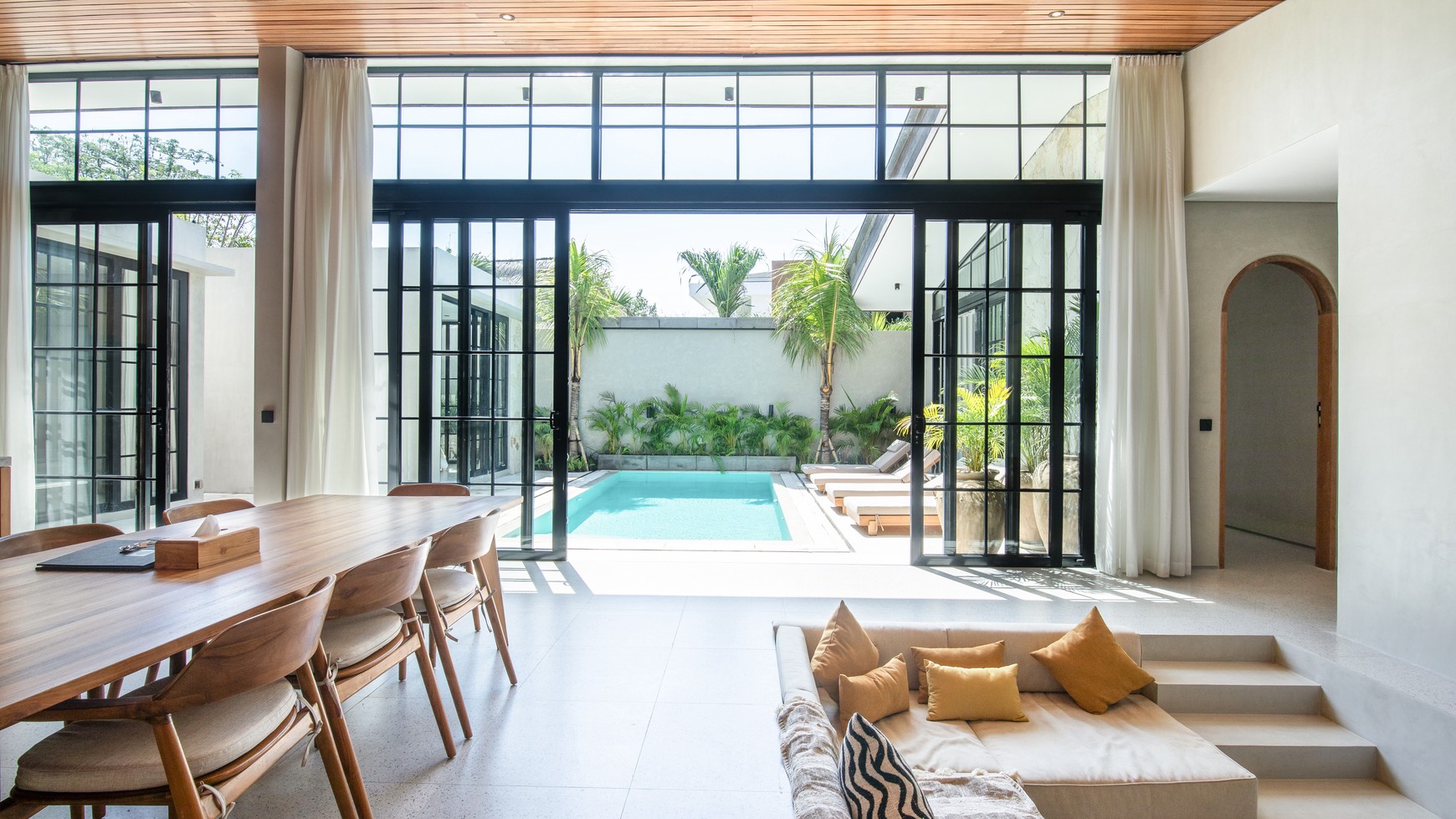 For Sale Leasehold - Brand new modern villa  5 bedrooms in Bingin - Uluwatu 