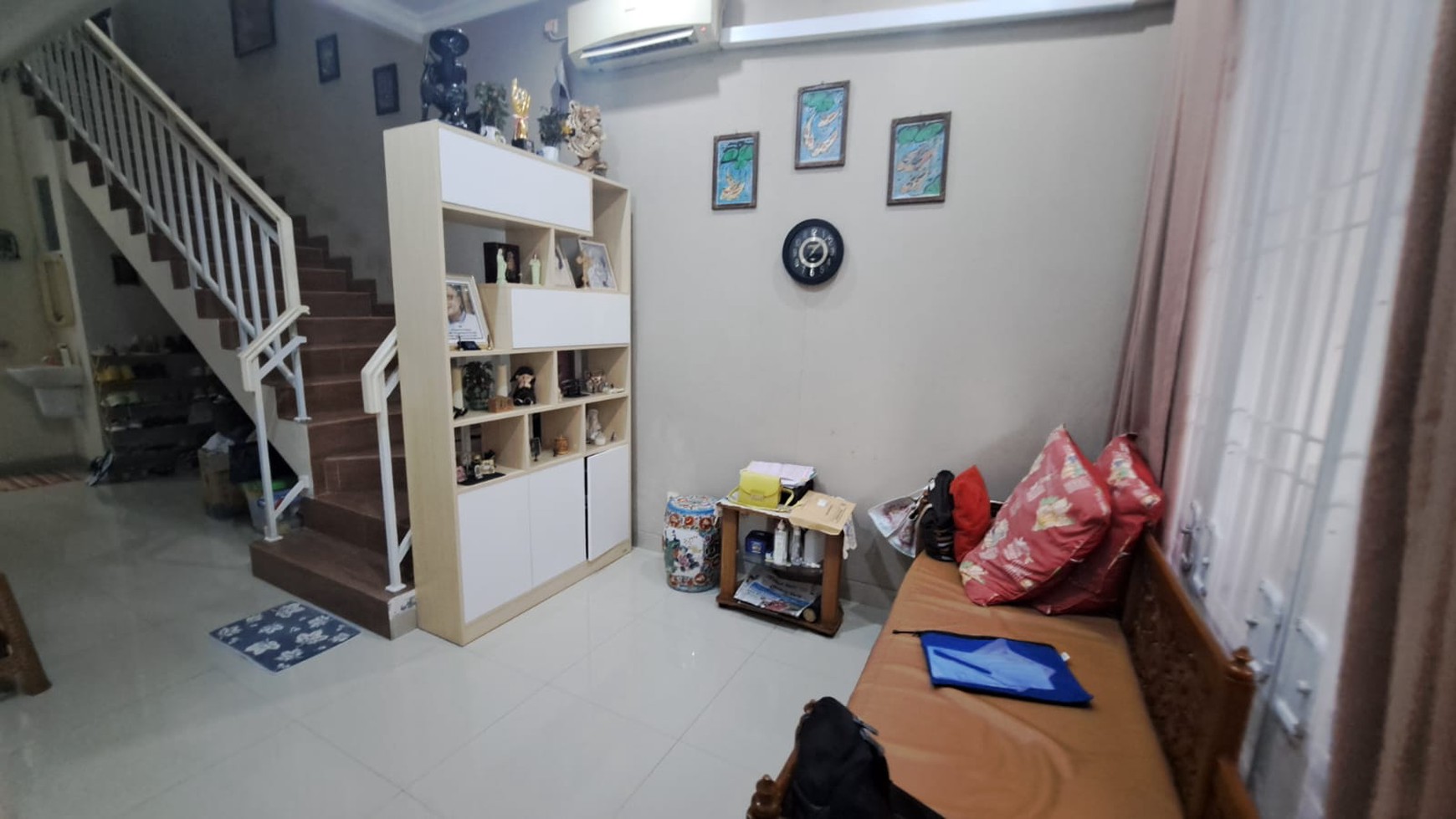 Rumah Minimalis + Furniture Di Perumahan Lowanu Umbulharjo Yogyakarta