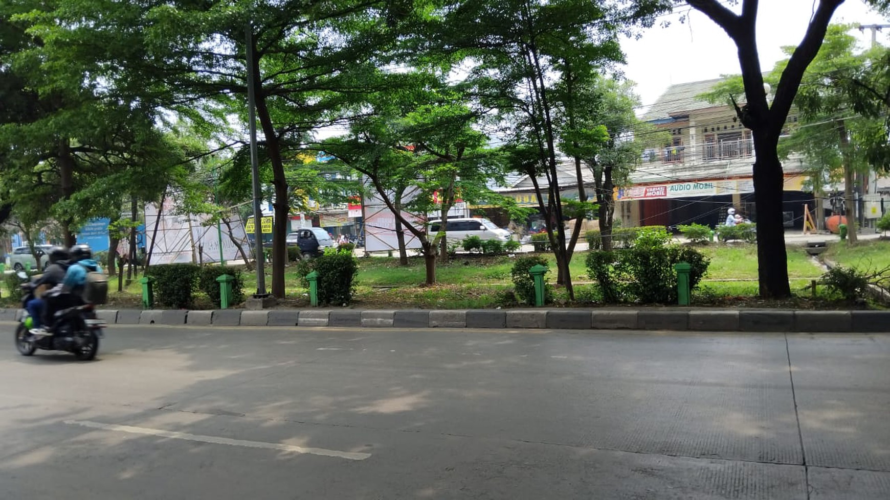 Kavling Tanah ada bangunan buat usaha ,Lokasi bagus di Bekasi