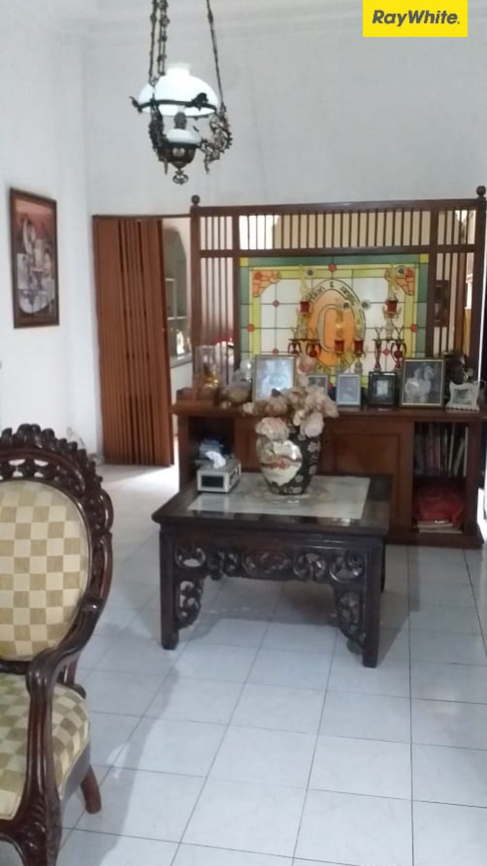 Dijual Rumah 2 lantai di Jalan Bratang Gede Surabaya