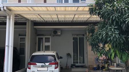 Rumah Bagus 2 Lantai di Taman Kopo Indah