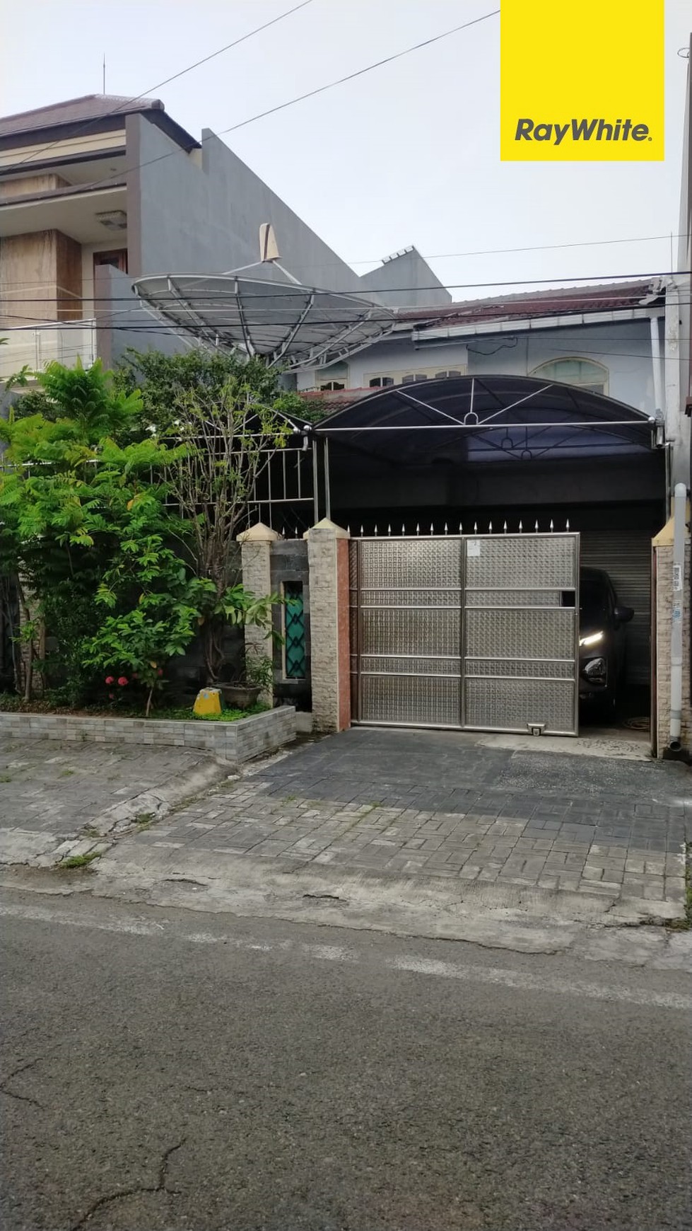 Dijual Rumah 2 lantai di Jl Purwodadi Raya Surabaya