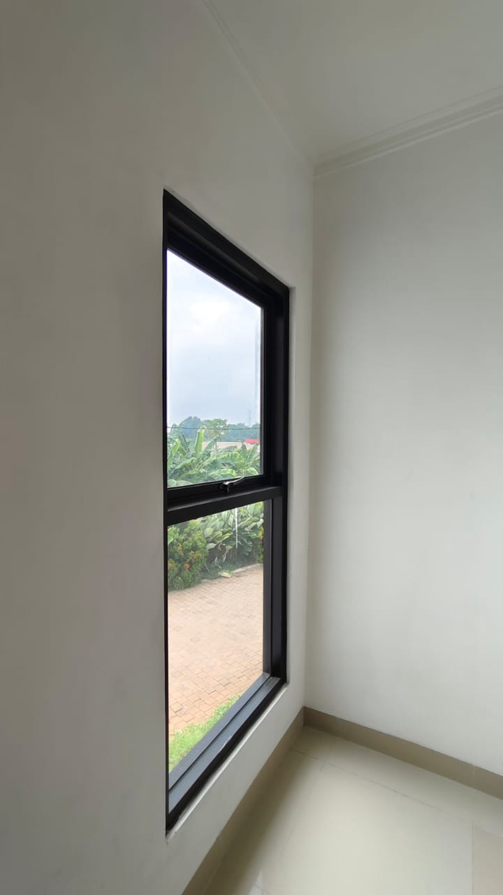 Rumah Bagus,dalam cluster Di Askara Residence, Kota Wisata Cibubur Jakarta Timur