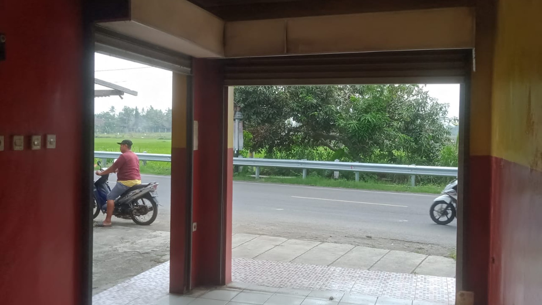 Tanah & Rumah Cocok Untuk Usaha Lokasi Dekat Bank BRI Kretek Bantul